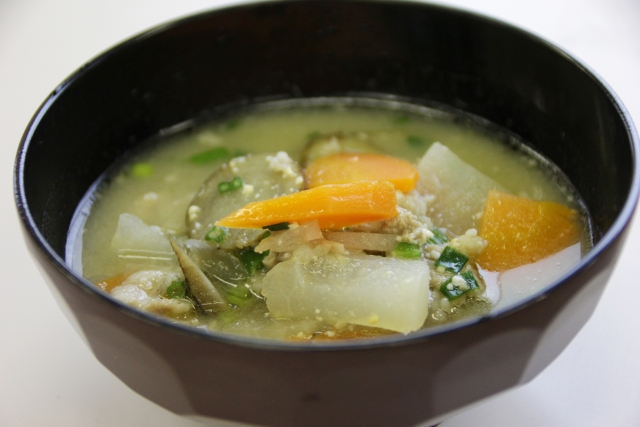 具だくさん味噌汁